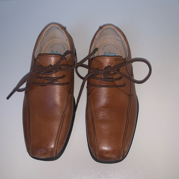 boys tan dress shoes